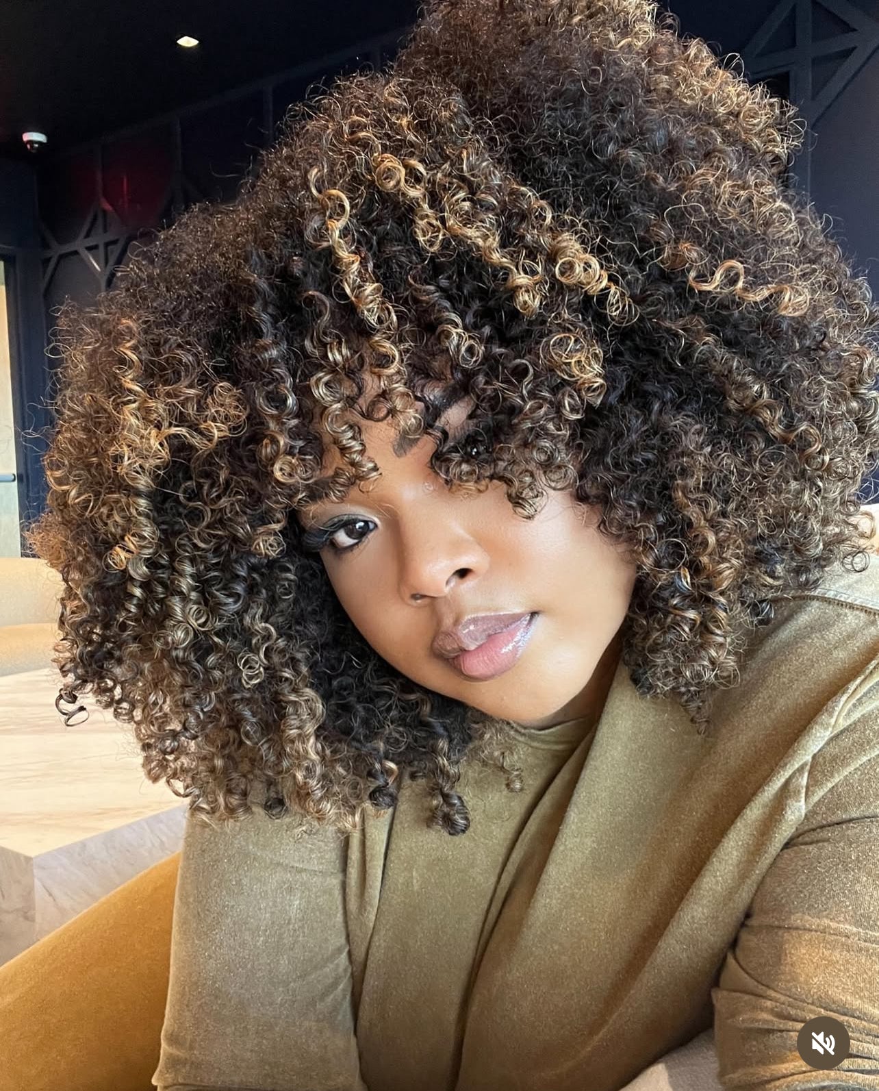 READY TO SHIP RAW ELITE KINKY CURLY 5*5 CLOSURE WIG 20” FRINGE WIG. CUSTOM COLORED BLONDE