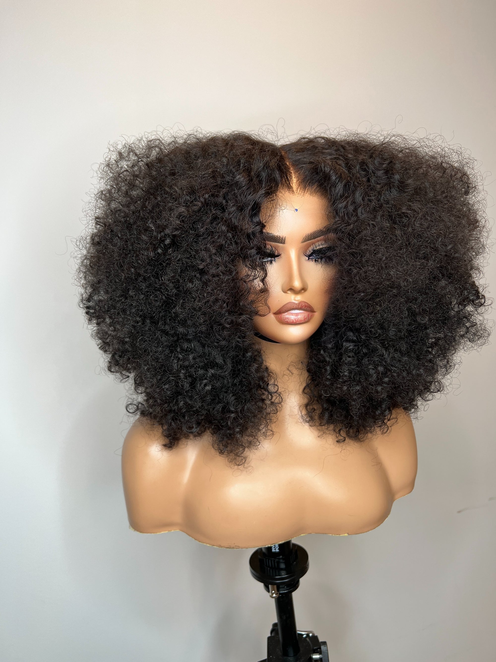 FRINGE 6*6 HD PLUSH CURLY RAW LAO 16” SALE!!