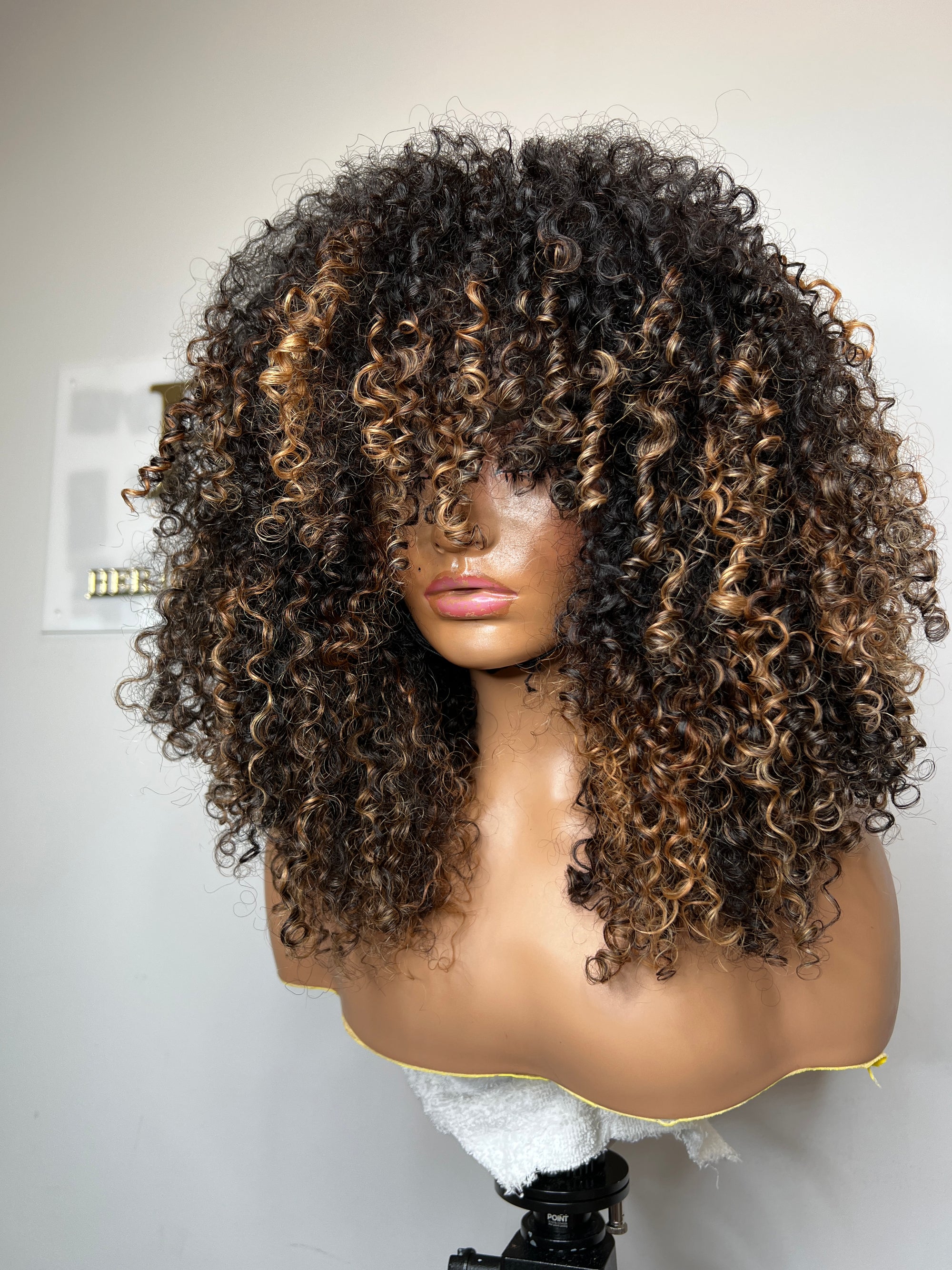 READY TO SHIP RAW ELITE KINKY CURLY 5*5 CLOSURE WIG 20” FRINGE WIG. CUSTOM COLORED BLONDE