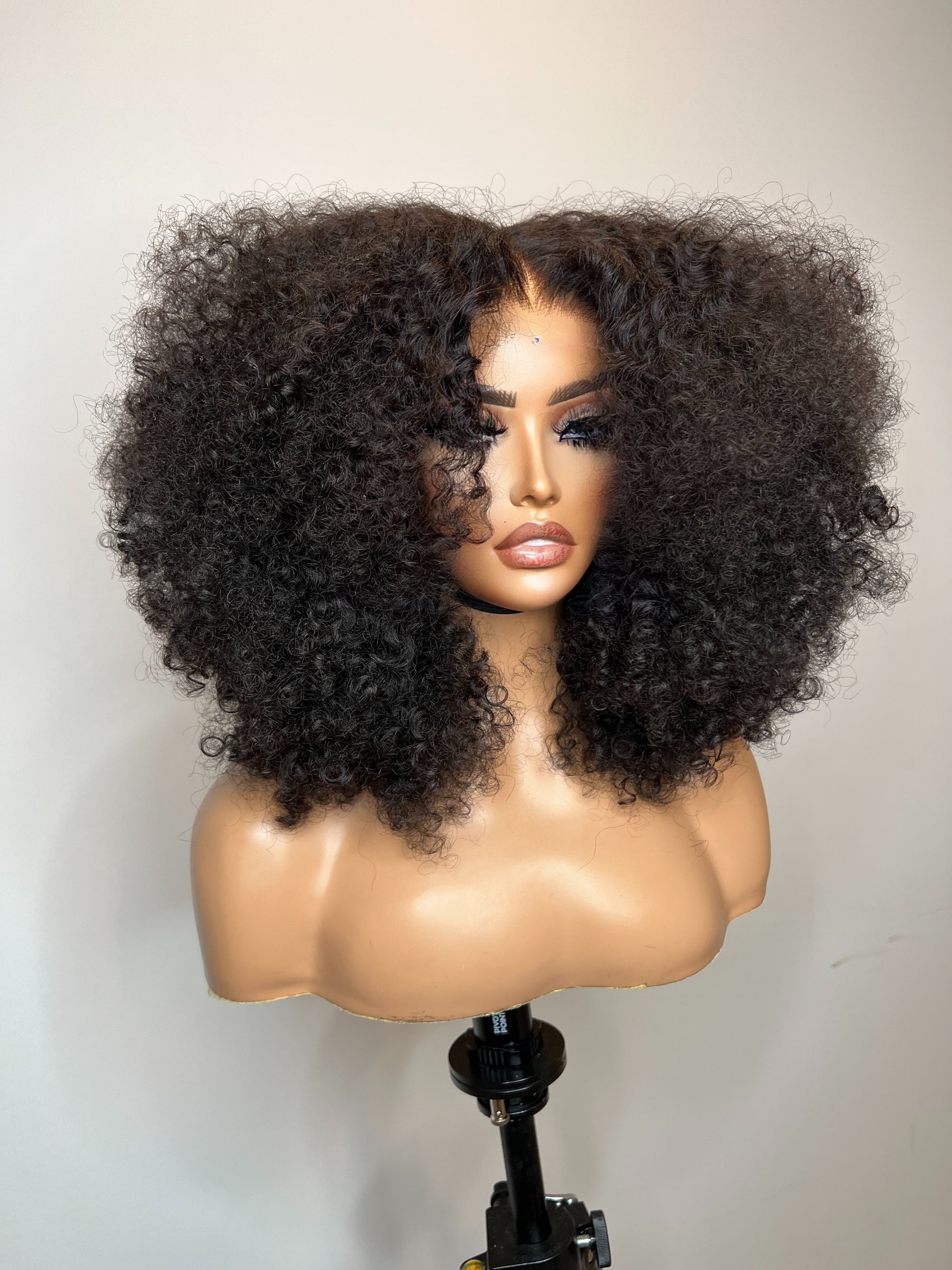 FRINGE 6*6 HD PLUSH CURLY RAW LAO 16” SALE!!